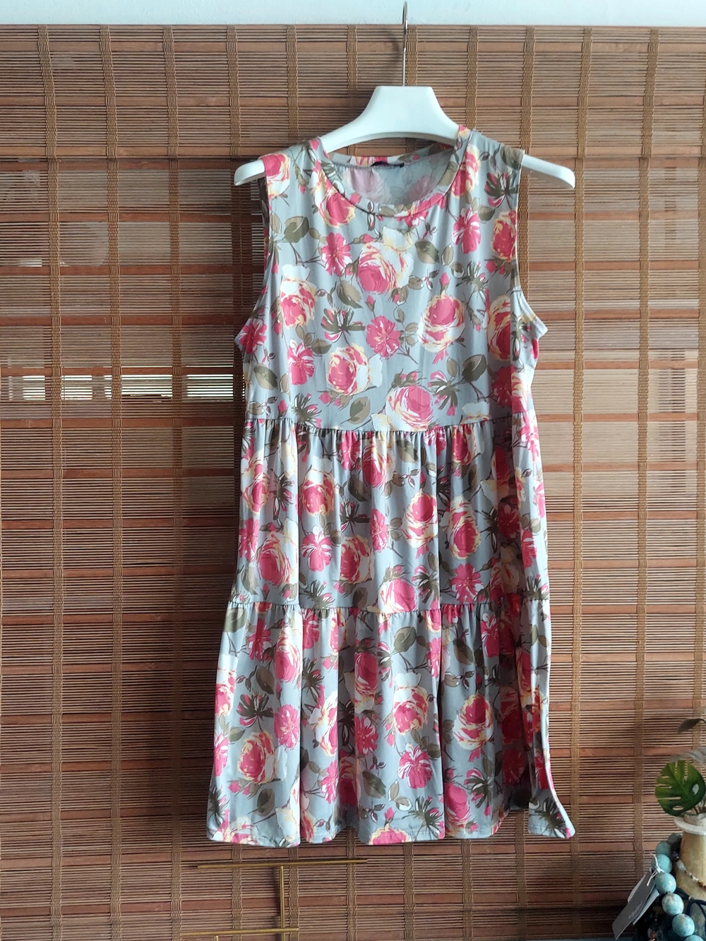 floral dress has no size